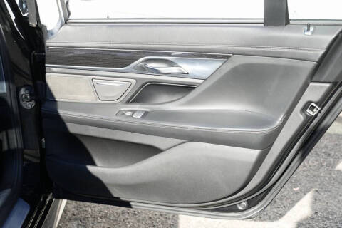 2016 BMW 7 Series 750i xDrive