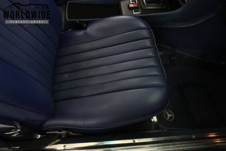 1975 Mercedes-Benz 450-Class