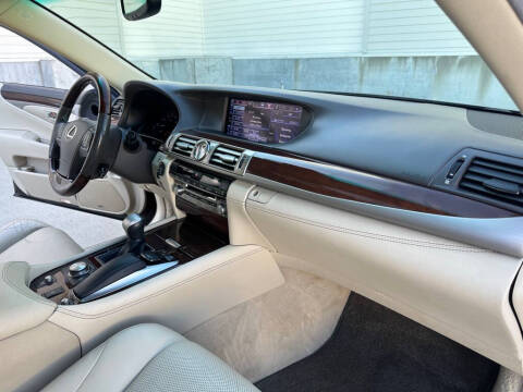 2014 Lexus LS 460