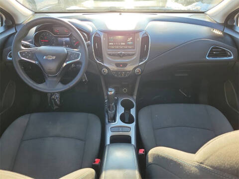 2018 Chevrolet Cruze LT Auto