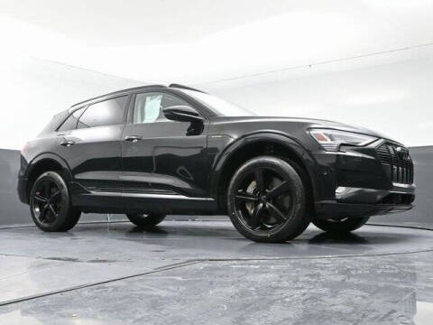 2019 Audi e-tron quattro Prestige