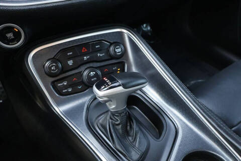 2016 Dodge Challenger SXT