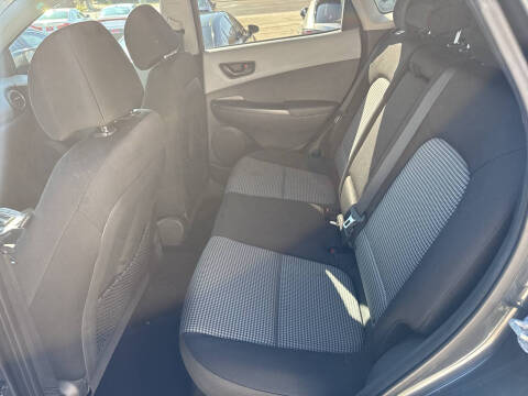 2021 Hyundai Kona SEL Plus