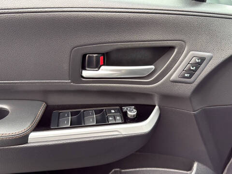2025 Toyota Sienna Limited 7-Passenger