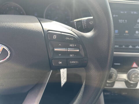 2019 Hyundai Elantra