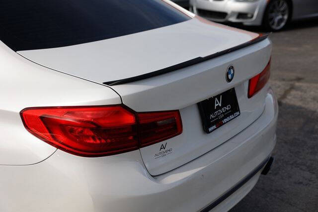 2019 BMW 5 Series 540i