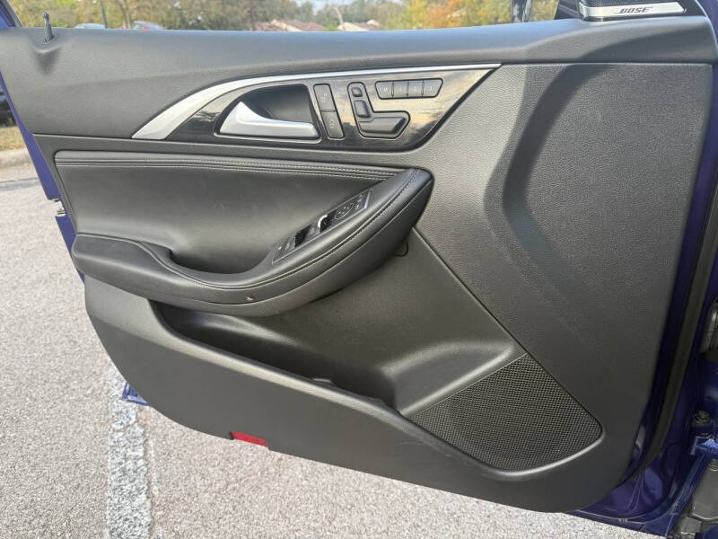 2018 Infiniti QX30 Premium