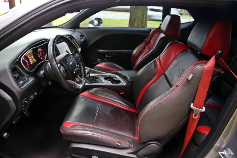 2016 Dodge Challenger SRT Hellcat