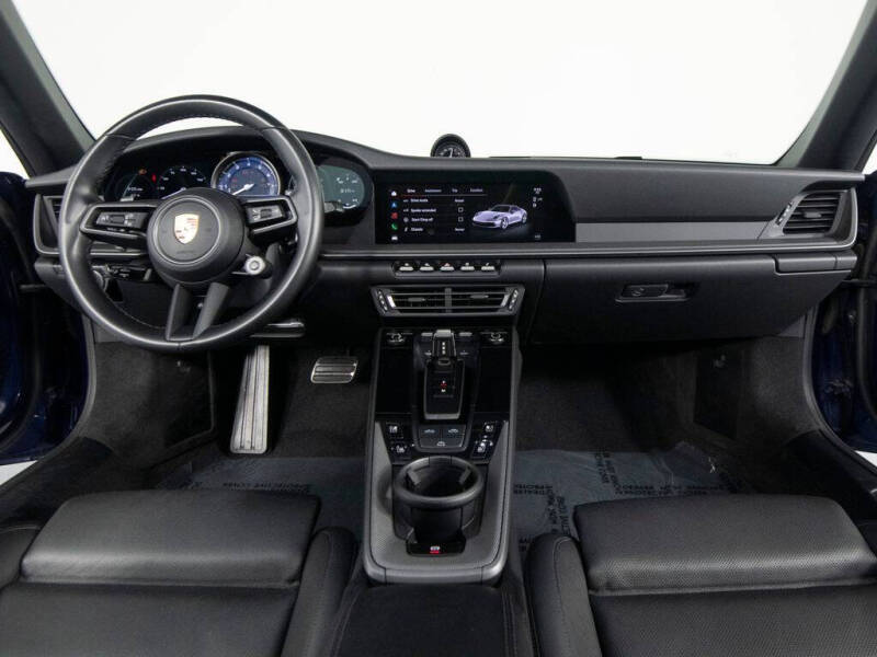 2024 Porsche 911 Carrera