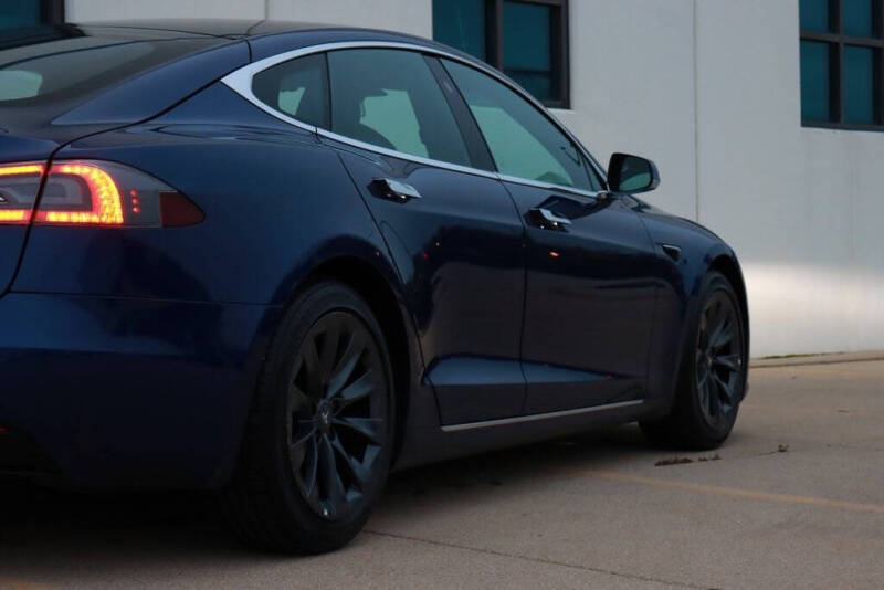 2020 Tesla Model S