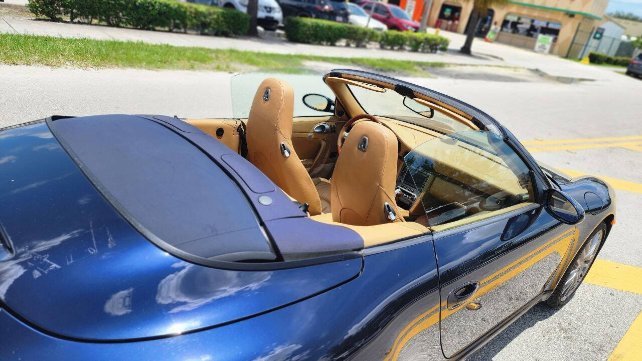 2006 PORSCHE 911 Convertible - $28,999