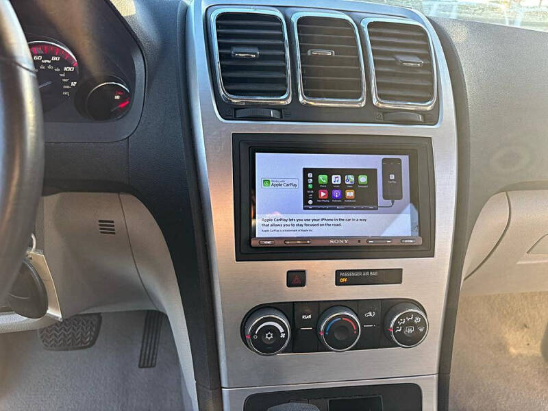 2011 GMC Acadia SL