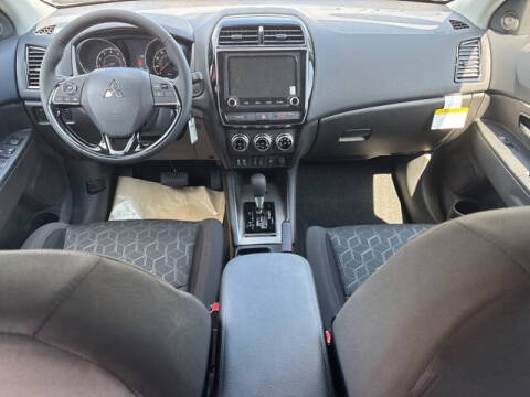 2025 Mitsubishi Outlander Sport