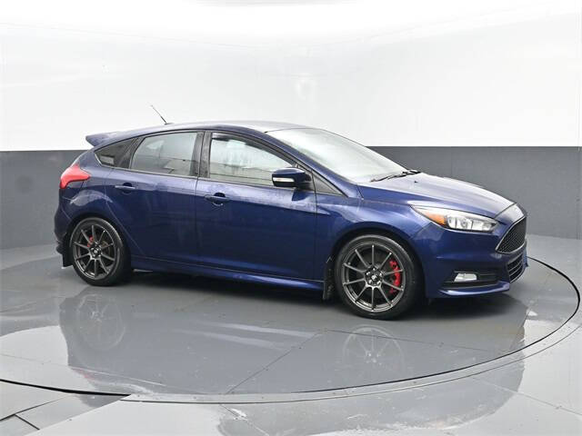 2017 Ford Focus ST
