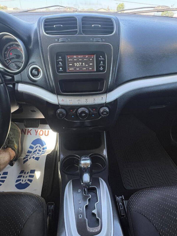 2015 Dodge Journey SE
