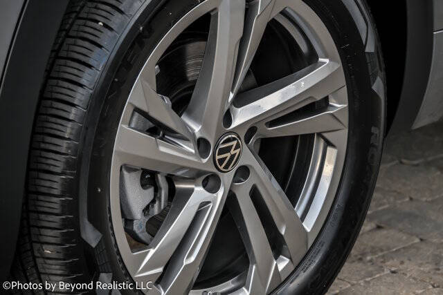 2024 Volkswagen Atlas Cross Sport SEL R-Line 4Motion