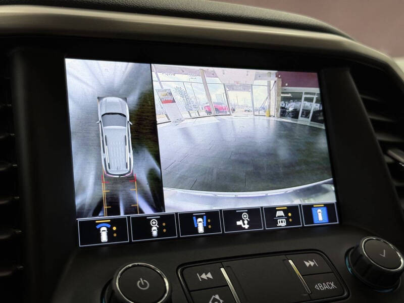 2022 GMC Acadia Denali