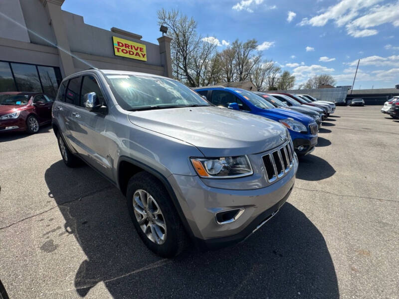 2015 Jeep Grand Cherokee for sale at Car Depot in Detroit MI