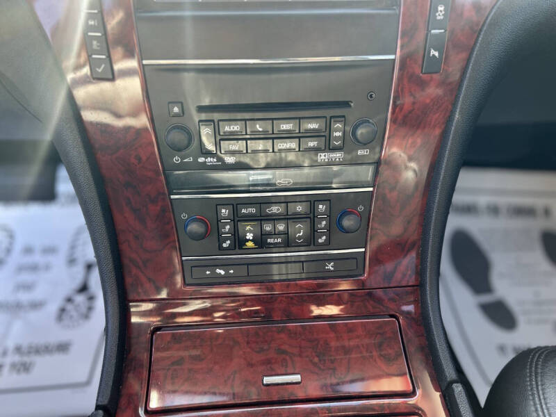 2012 Cadillac Escalade Luxury