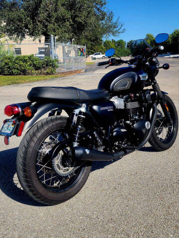 2018 Triumph Bonneville T100