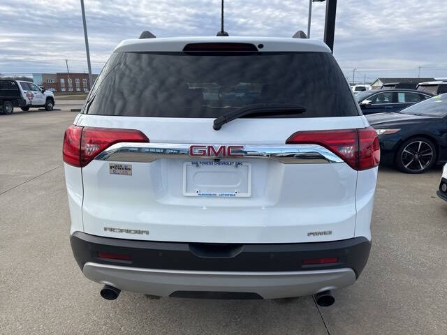 2017 GMC Acadia SLT-1