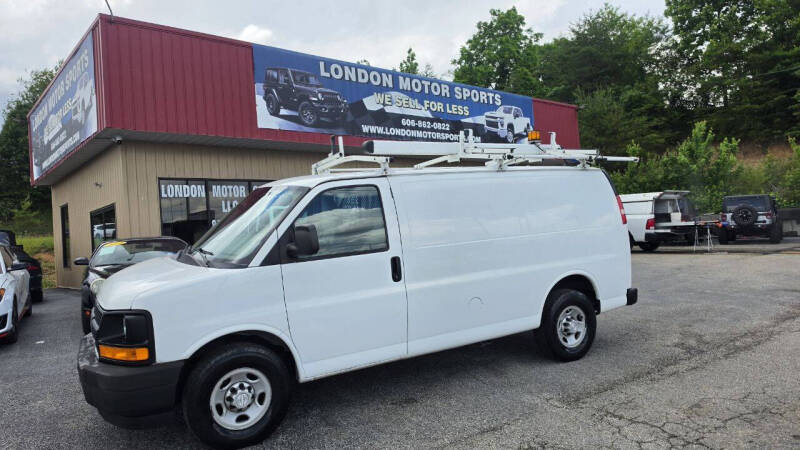 2017 Chevrolet Express 2500