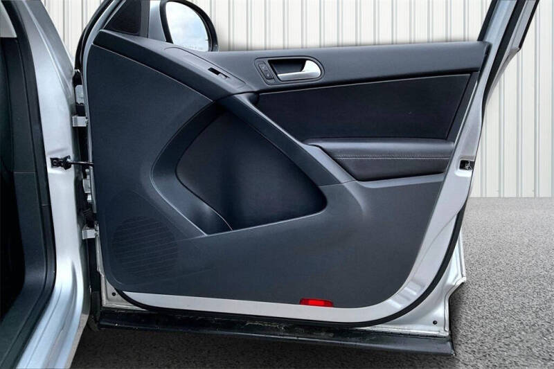 2017 Volkswagen Tiguan 2.0T S 4Motion