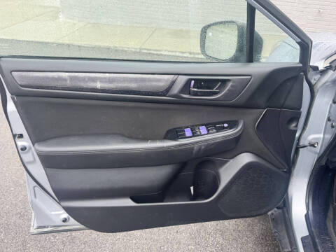 2019 Subaru Outback 2.5i Premium