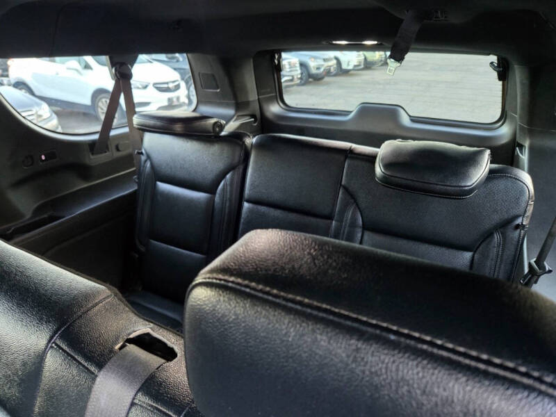 2021 Chevrolet Suburban LS