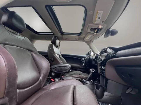 2015 MINI Hardtop 2 Door Cooper