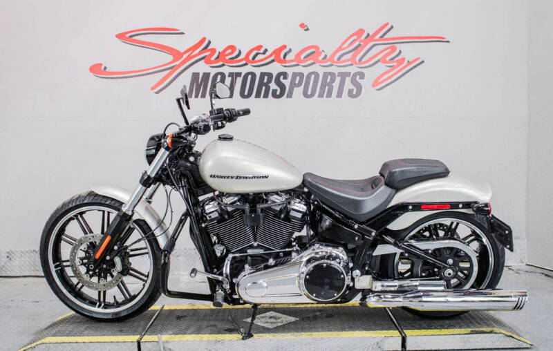 2018 Harley-Davidson Breakout