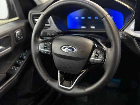 2024 Ford Escape Platinum