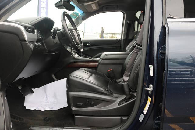 2017 GMC Yukon XL SLT