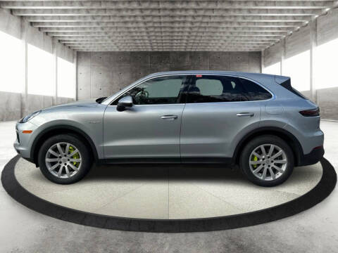 2023 Porsche Cayenne E-Hybrid