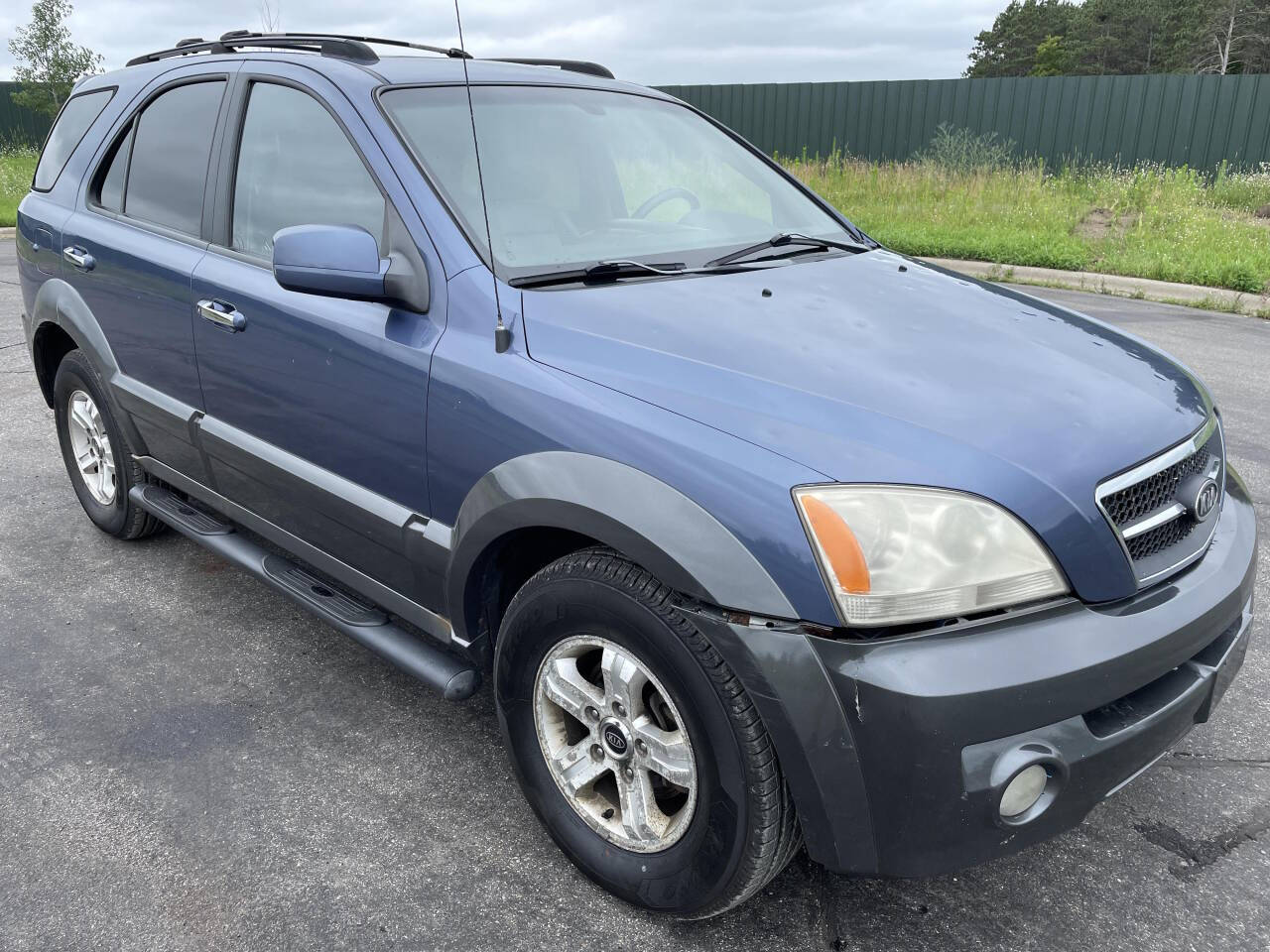 2004 Kia Sorento for sale at Twin Cities Auctions in Elk River, MN