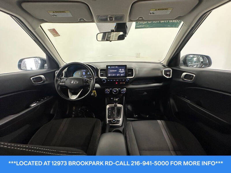 2023 Hyundai Venue SEL