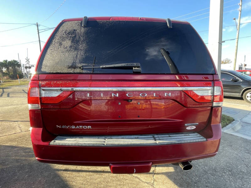 2016 Lincoln Navigator Select