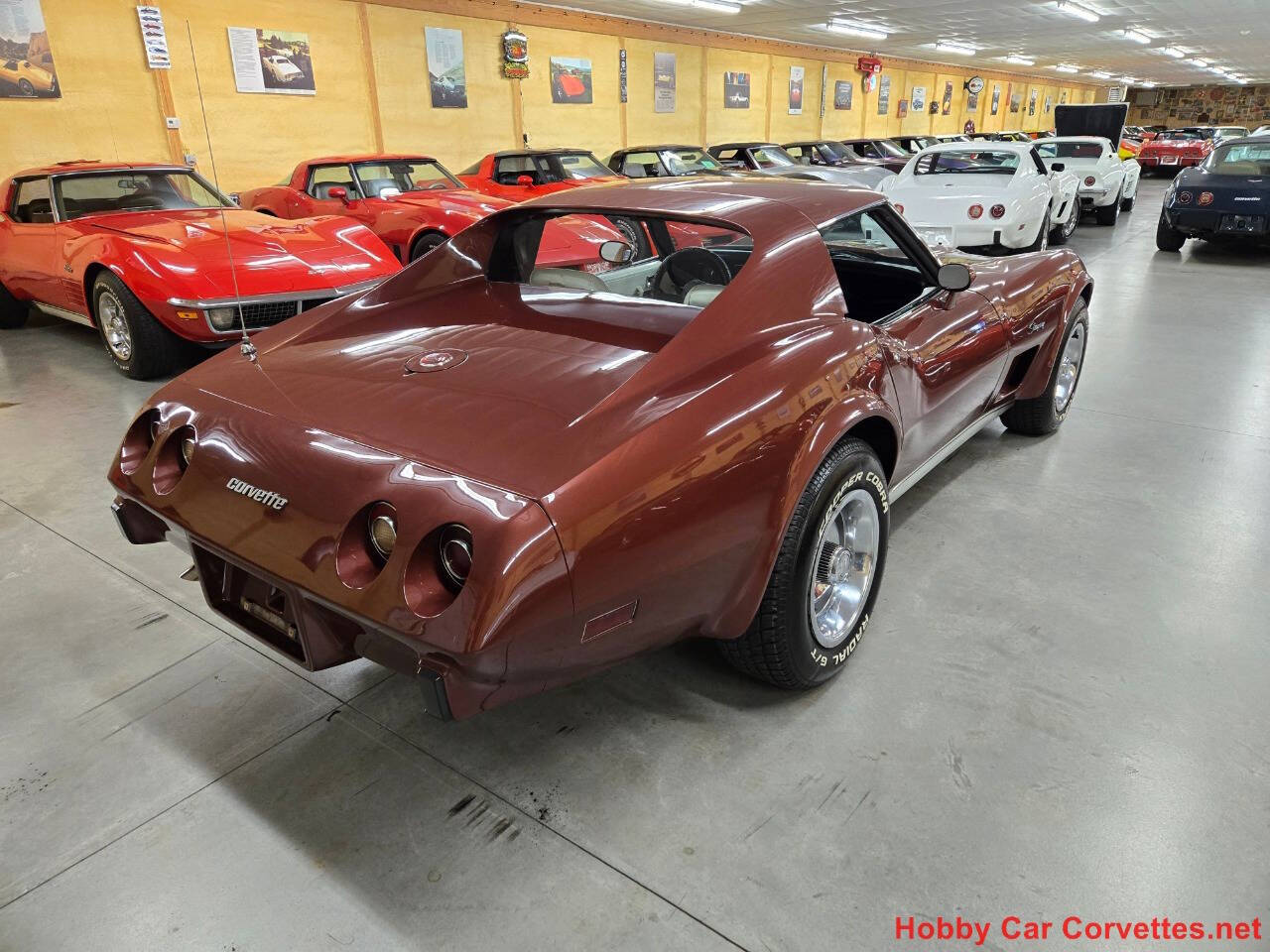 1976 Chevrolet Corvette 21