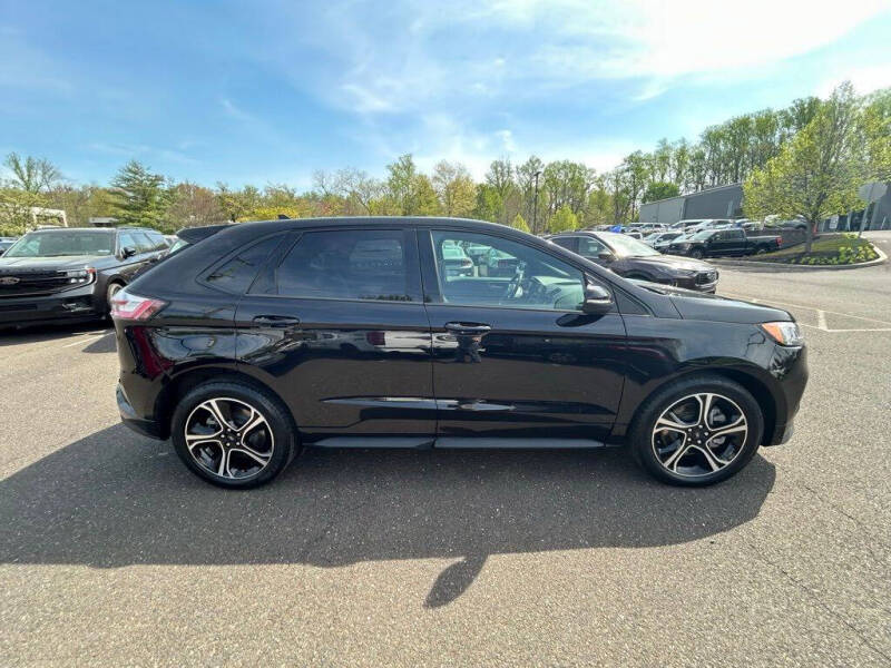 2022 Ford Edge ST
