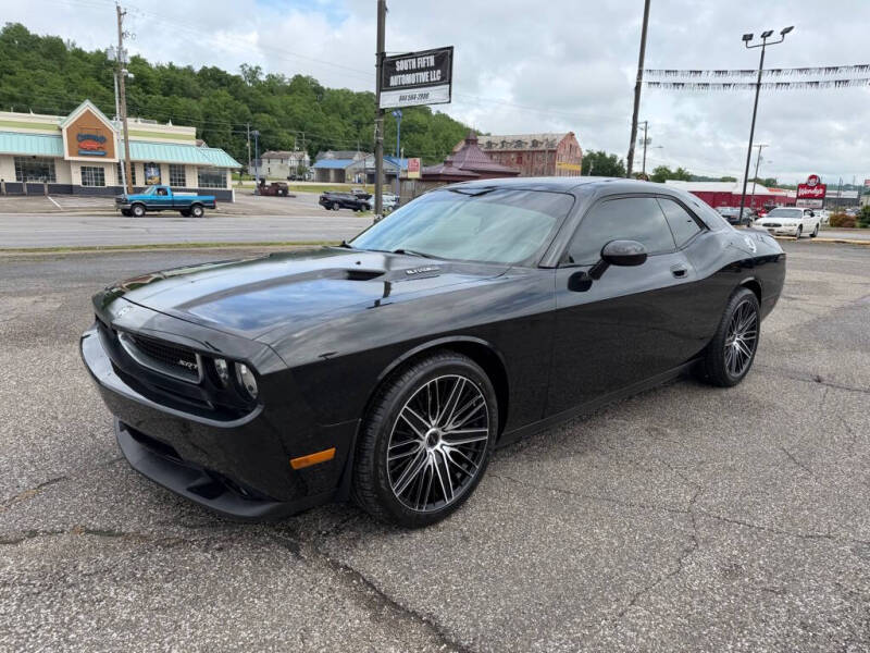 2010 Dodge Challenger SRT8