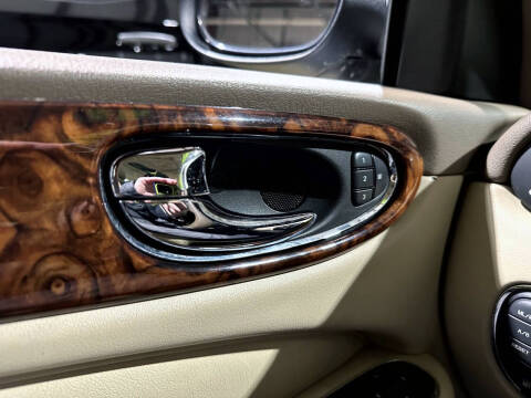 2005 Jaguar XJ-Series XJ8 L