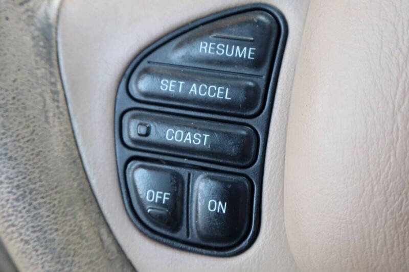 2000 Ford Explorer Eddie Bauer