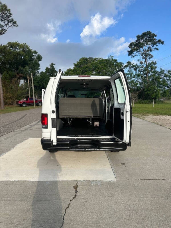 2006 Ford E-Series E-150 XL