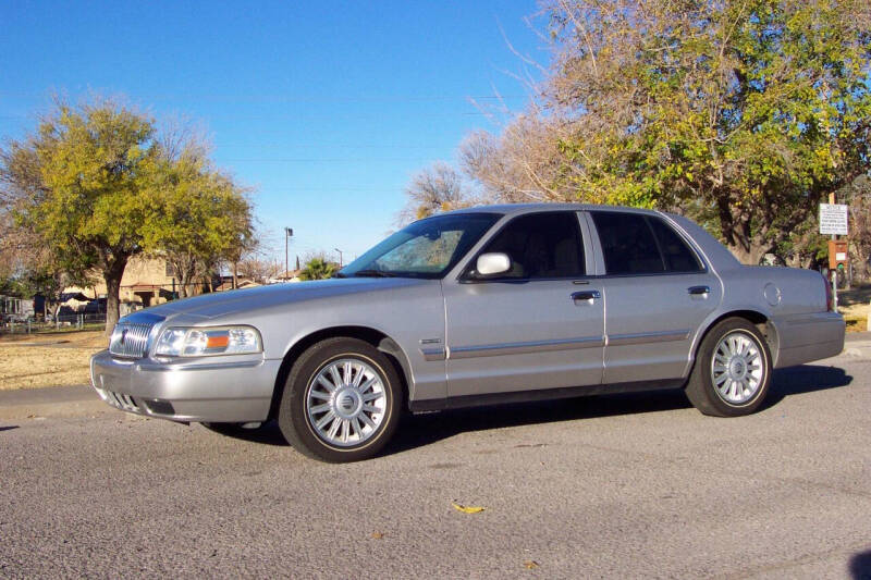 2009 Mercury Grand Marquis for sale at Park N Sell Express in Las Cruces NM