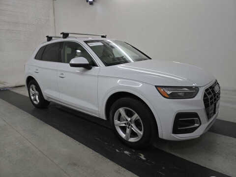 2023 Audi Q5 quattro Premium 40 TFSI