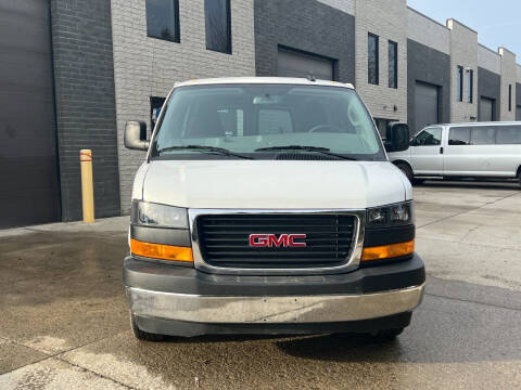 2024 GMC Savana 2500