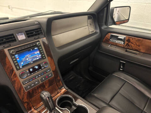 2011 Lincoln Navigator