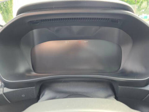 2021 Volvo XC40 T5 R-Design