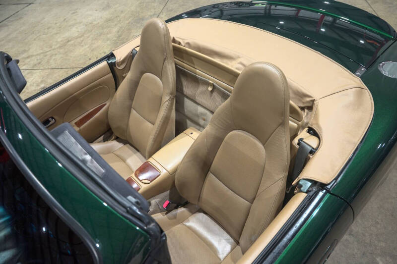 2002 Mazda MX-5 Miata LS