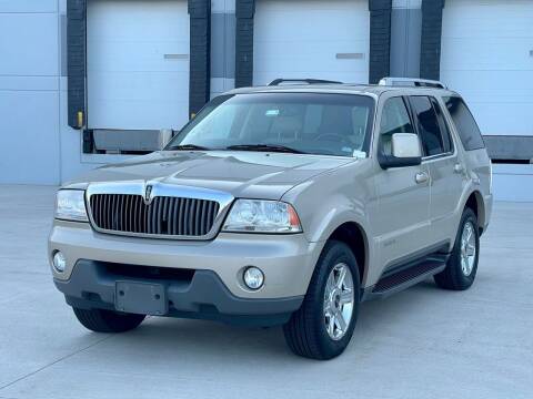 2004 Lincoln Aviator for sale at Clutch Motors in Lake Bluff IL